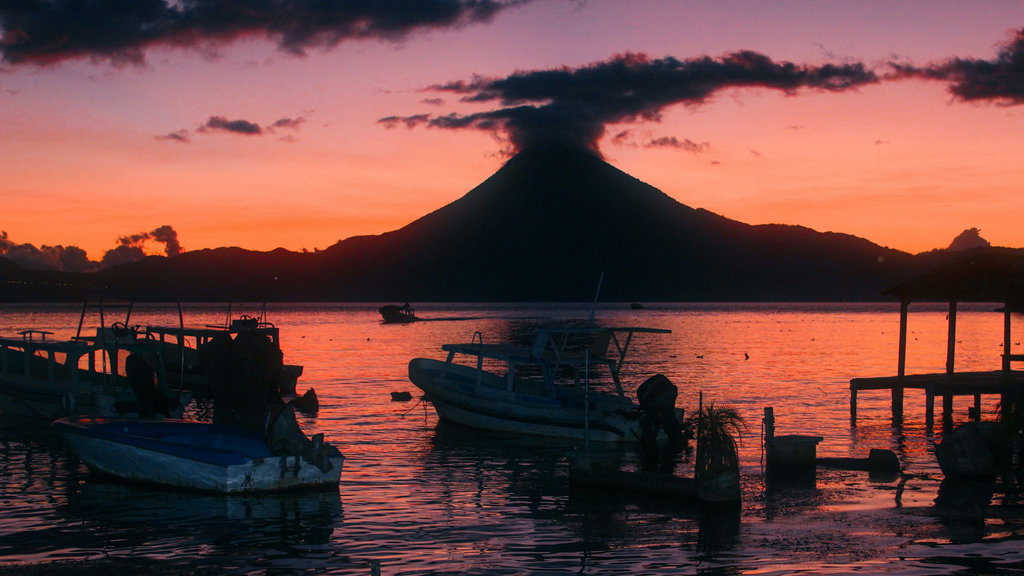 Lake Atitlán 1